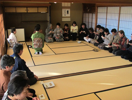 新潟市 燕喜館での村松栗茶会